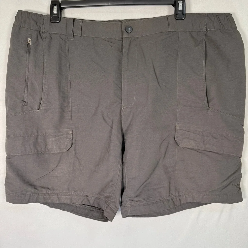 The North Face Mens XXXL Dark Gray Nylon Cargo Hiking Shorts 8 Inseam 46 Waist